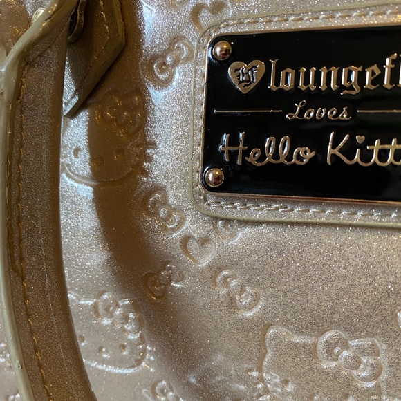 Rare Loungefly Hello Kitty Satchel in Gold - Picture 7 of 15